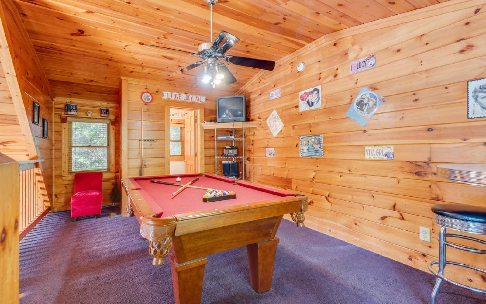 Hugs N Kisses Pool Table Hot Tub Pool Table Community Pool Close To Downtown Gatlinburg Εξωτερικό φωτογραφία